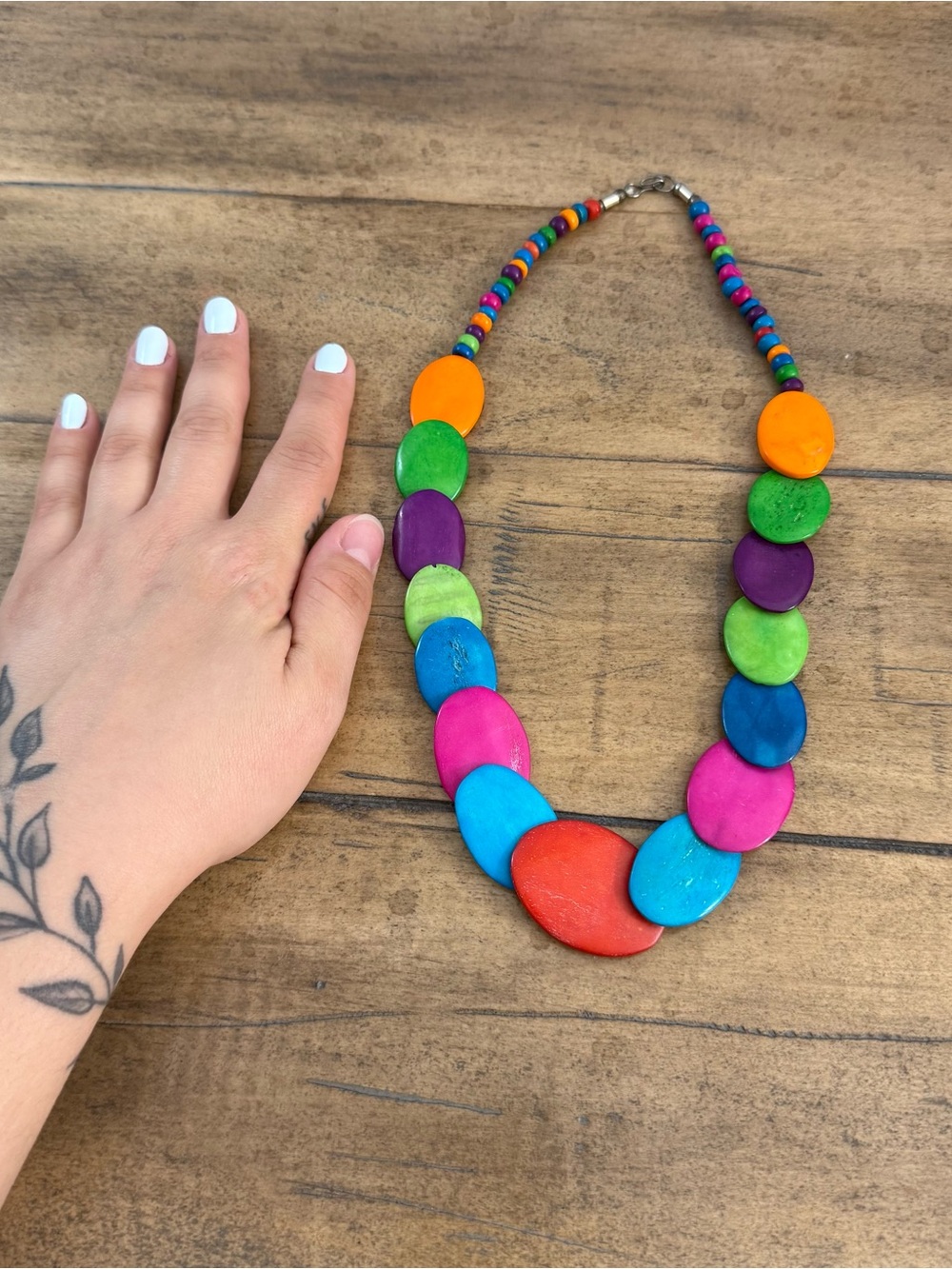 Multicolor Statement Beaded Women’s Necklace - Picture 5 of 5